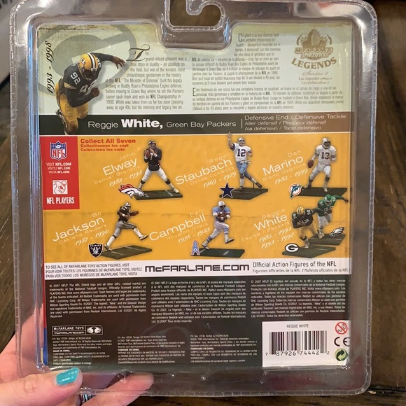 Reggie White- McFarlane Figure - Picture 5 of 5